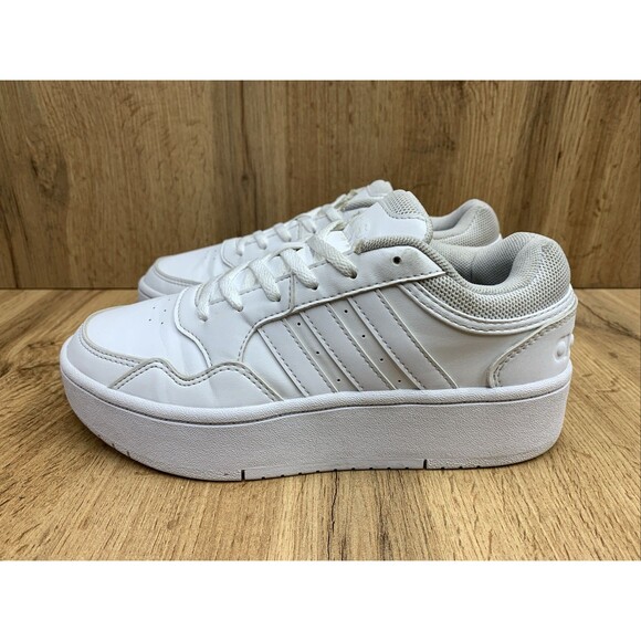 Adidas Youth Unisex Hoops 3.0 Bold J Platform Court Sneaker Shoes White Size 4 - Picture 3 of 16